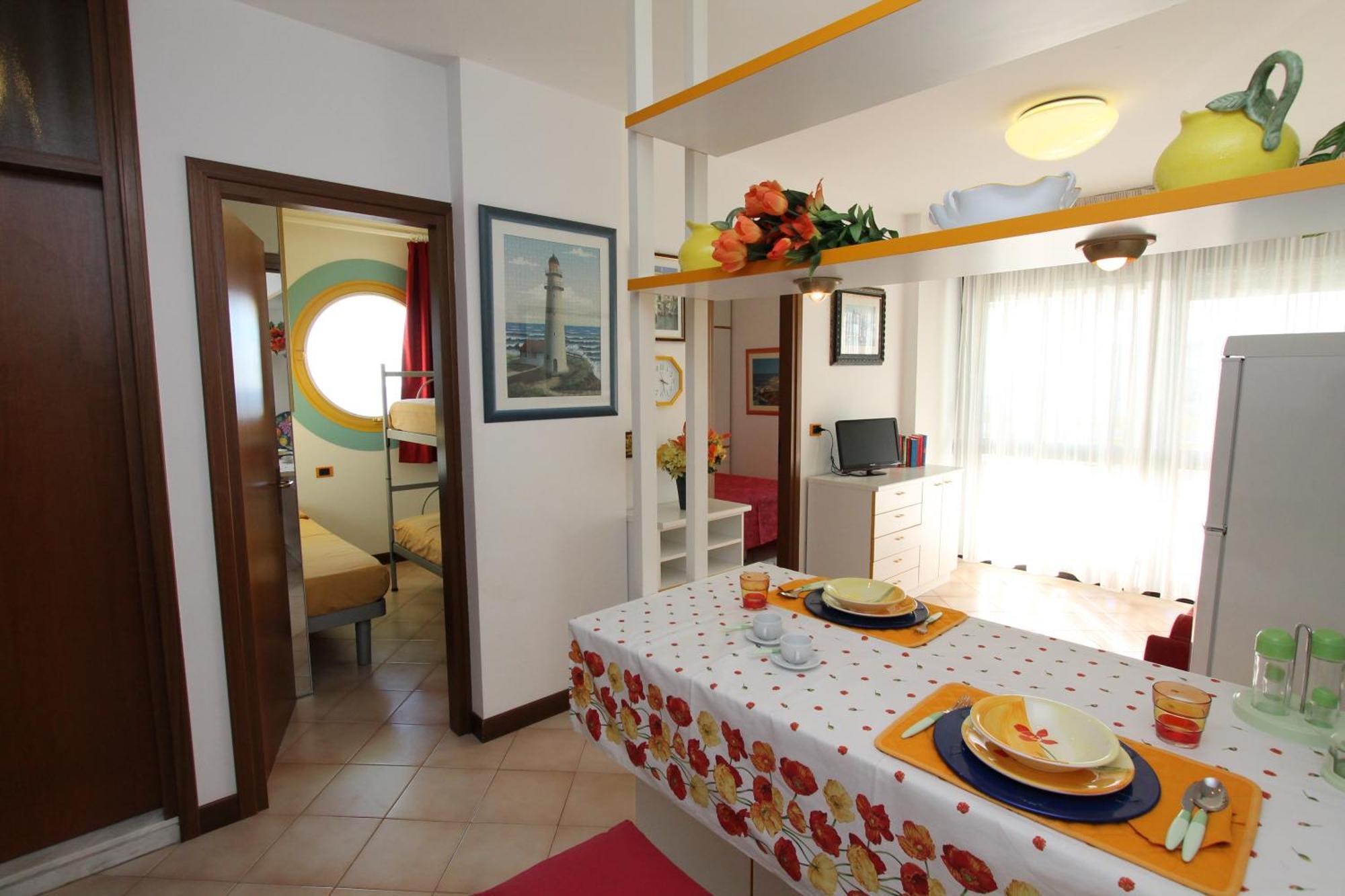 Complesso Solarium Apartment Bibione Bagian luar foto