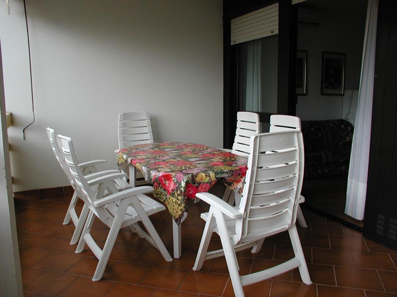 Complesso Solarium Apartment Bibione Bagian luar foto